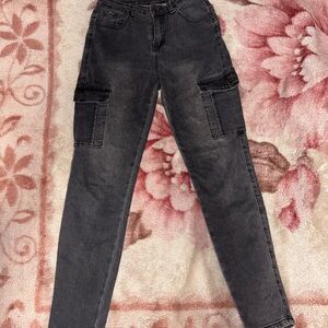 SHEIN Women's Dark Gray Straight Leg Jeans